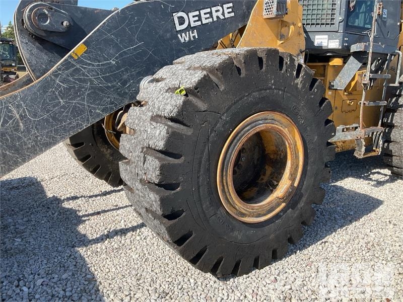 John Deere 744L Wheel Loader Utovarivači na kotačima
