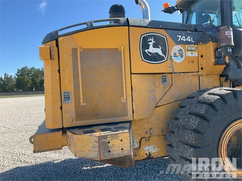John Deere 744L Wheel Loader Utovarivači na kotačima