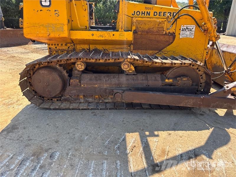 John Deere 750B 履带式推土机