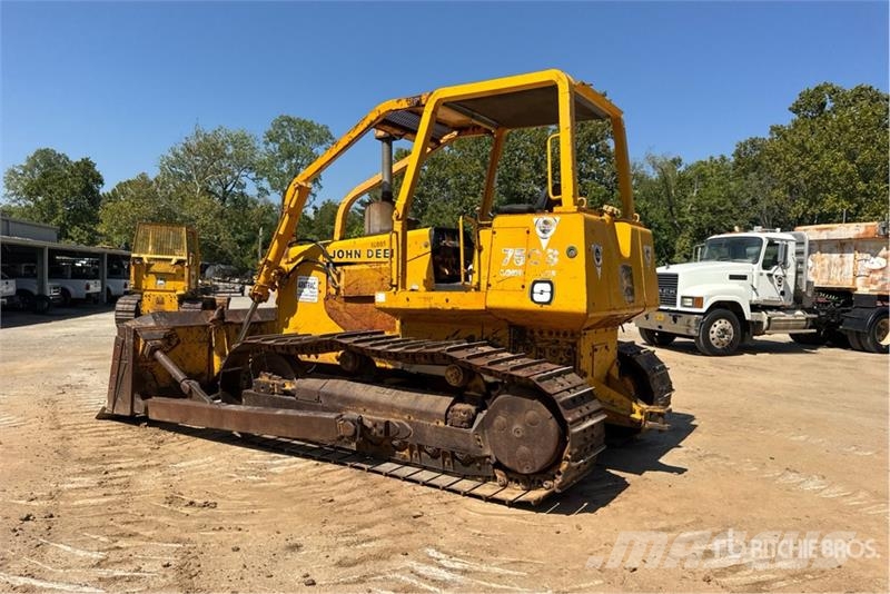John Deere 750B 履带式推土机