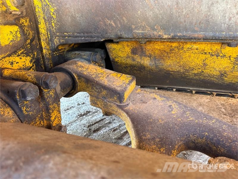 John Deere 750B 履带式推土机