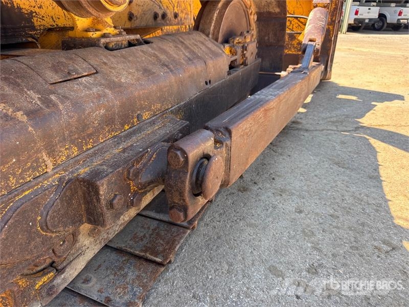 John Deere 750B 履带式推土机