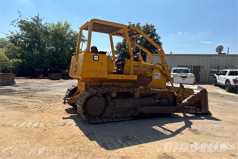 John Deere 750B 履带式推土机