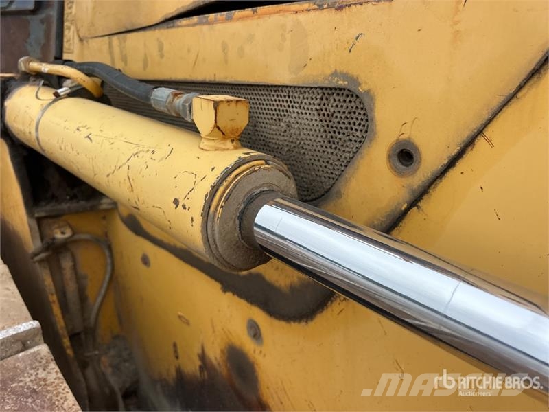 John Deere 750J Crawler Dozer Rupsdozers