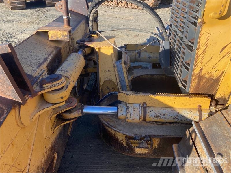 John Deere 750J LGP Pásové dozery