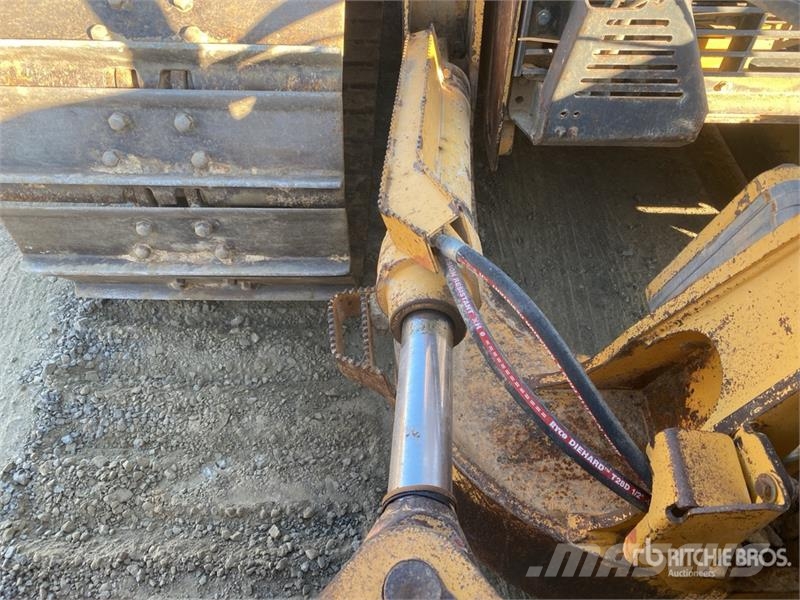 John Deere 750J LGP Pásové dozery