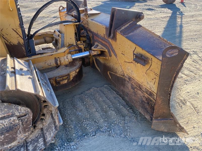 John Deere 750J LGP Pásové dozery
