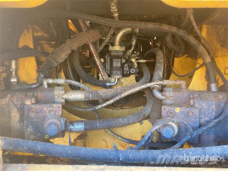 John Deere 750J LGP Pásové dozery