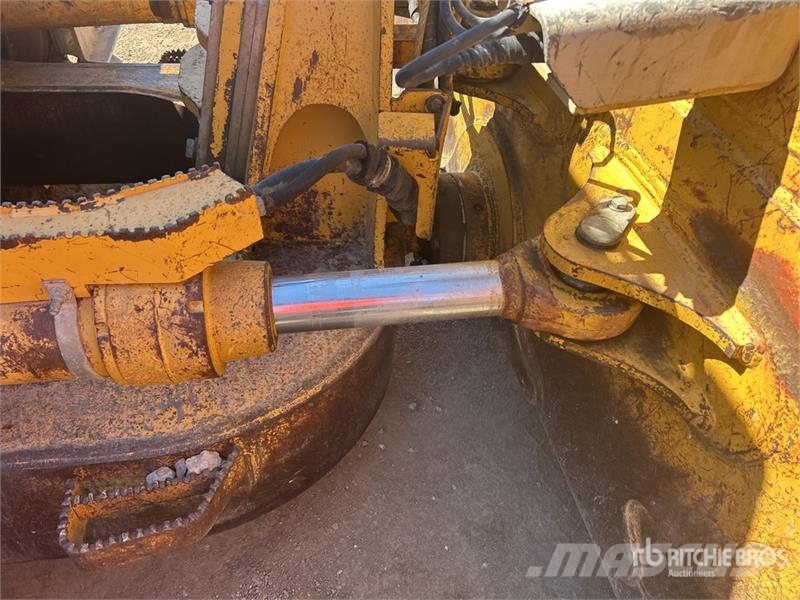 John Deere 750J LT Crawler Dozer Гусеничные бульдозеры