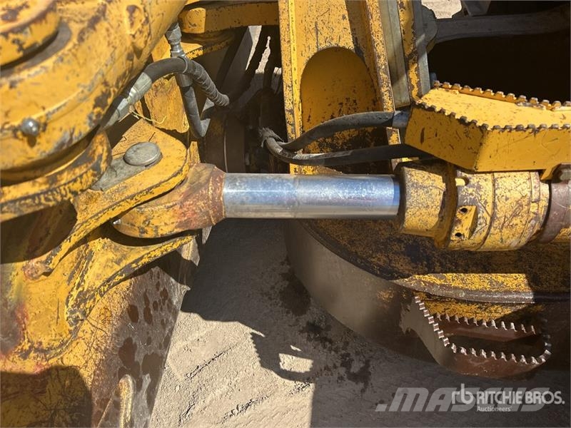 John Deere 750J LT Crawler Dozer Гусеничные бульдозеры