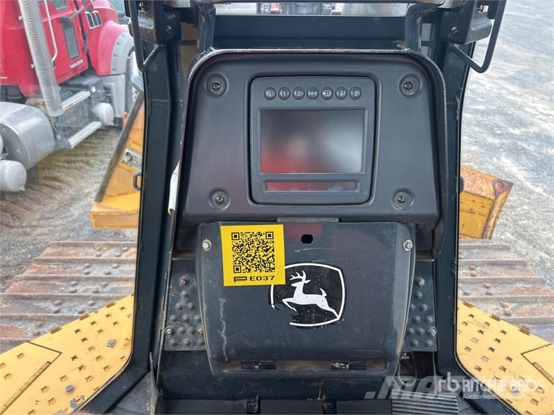 John Deere 750K 履帶推土機