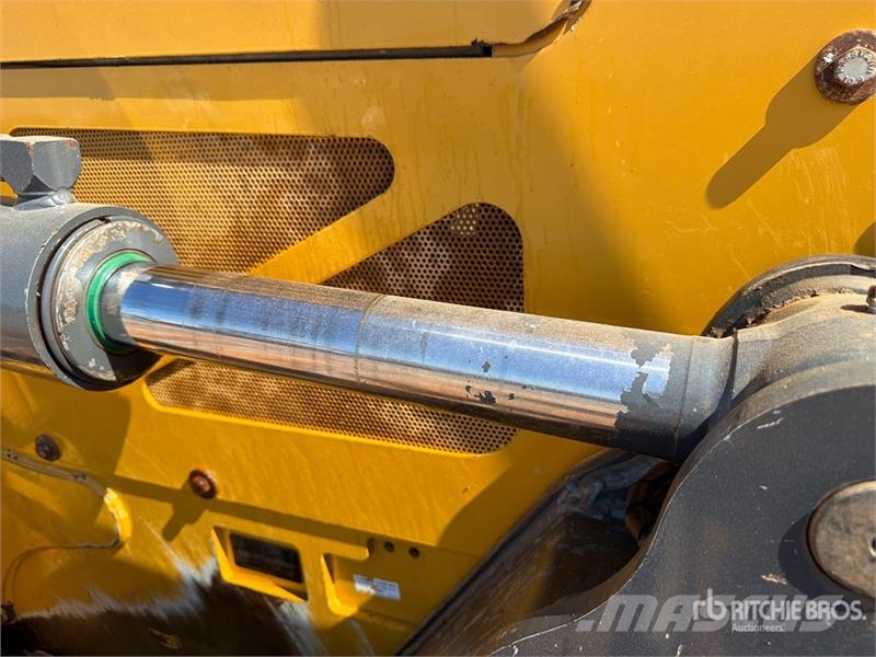 John Deere 750L Crawler Dozer lánctalpas dózerek
