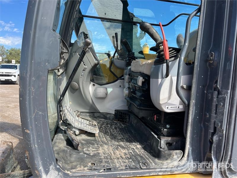 John Deere 75G Bageri guseničari