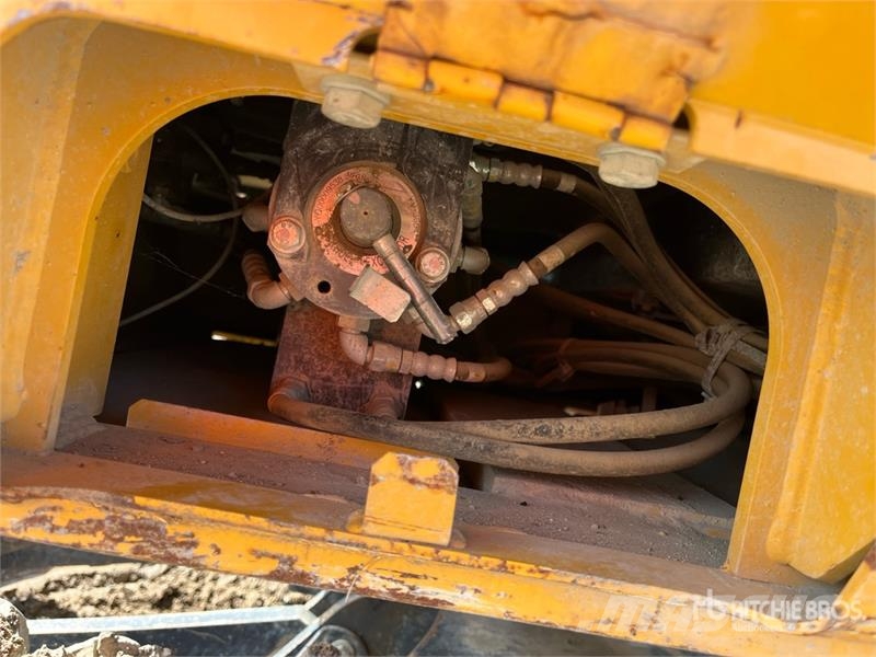 John Deere 75G Bageri guseničari