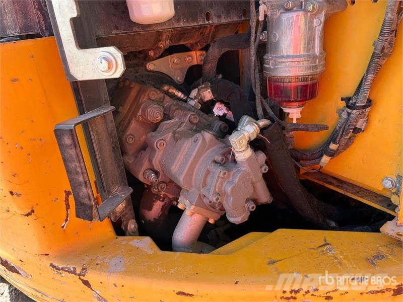 John Deere 75G Bageri guseničari