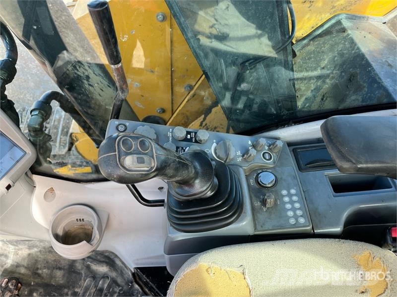 John Deere 75G Bageri guseničari