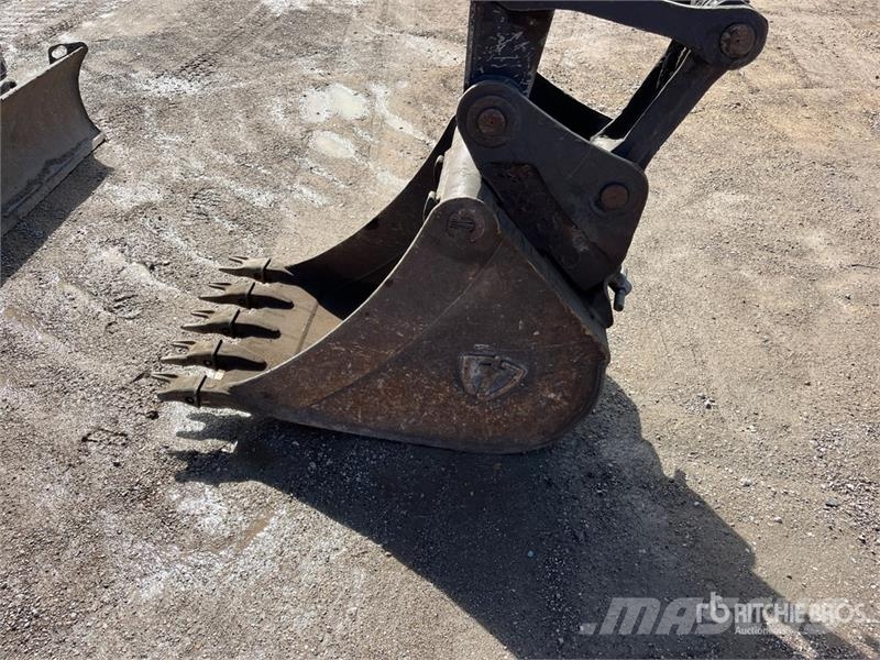 John Deere 75G Bageri guseničari