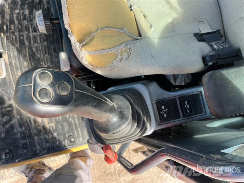 John Deere 75G Bageri guseničari