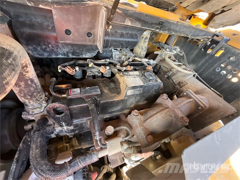 John Deere 75G Bageri guseničari