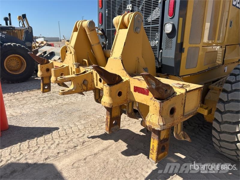 John Deere 772G AWD Motor Grader Graders
