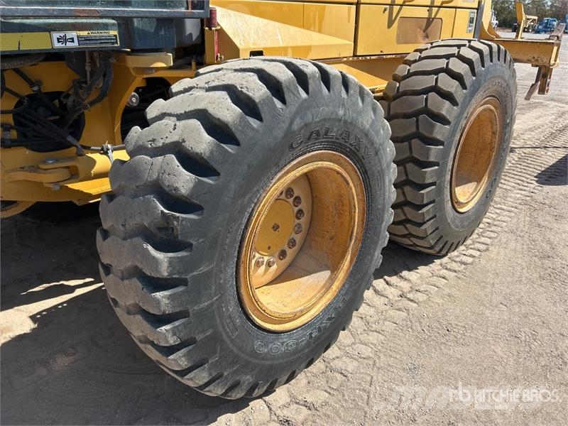 John Deere 772G AWD Motor Grader Graders