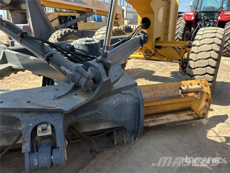 John Deere 772G AWD Motor Grader Graders