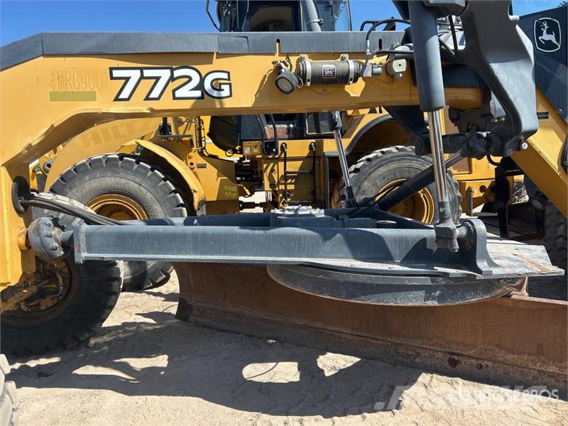 John Deere 772G AWD Motor Grader Graders