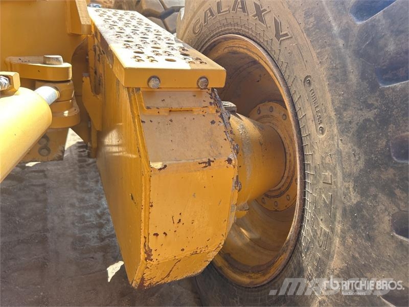John Deere 772G AWD Motor Grader Graders