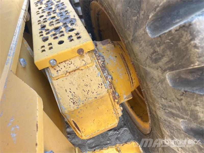 John Deere 772G AWD Motor Grader Graders