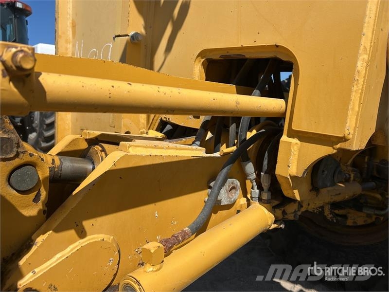 John Deere 772G AWD Motor Grader Graders