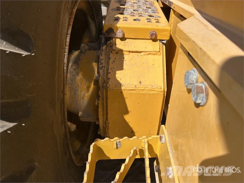 John Deere 772G AWD Motor Grader Graders