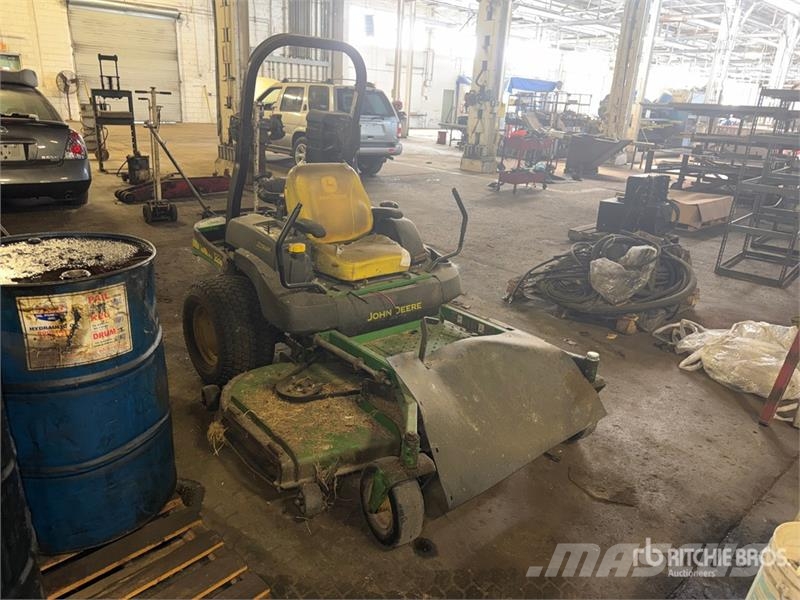 John Deere 777 Z-Trak Zero-Turn Lawn Mower Päältäajettavat ruohonleikkurit