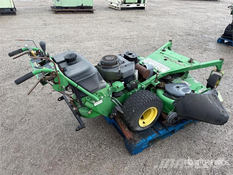 John Deere 7H17 Walk-Behind Lawn Mower Riding mowers
