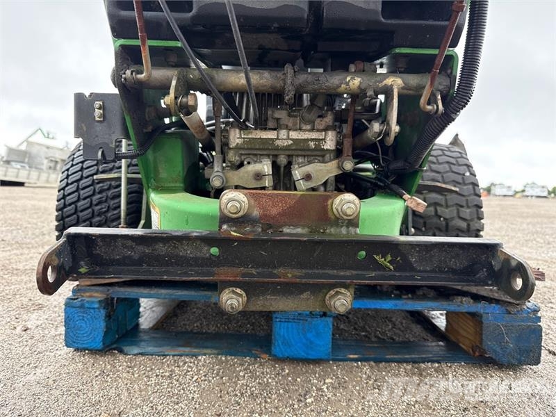 John Deere 7H17 Walk-Behind Lawn Mower Riding mowers