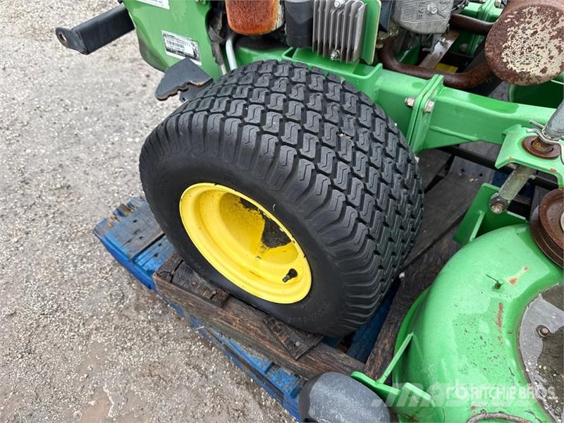 John Deere 7H17 Walk-Behind Lawn Mower Riding mowers