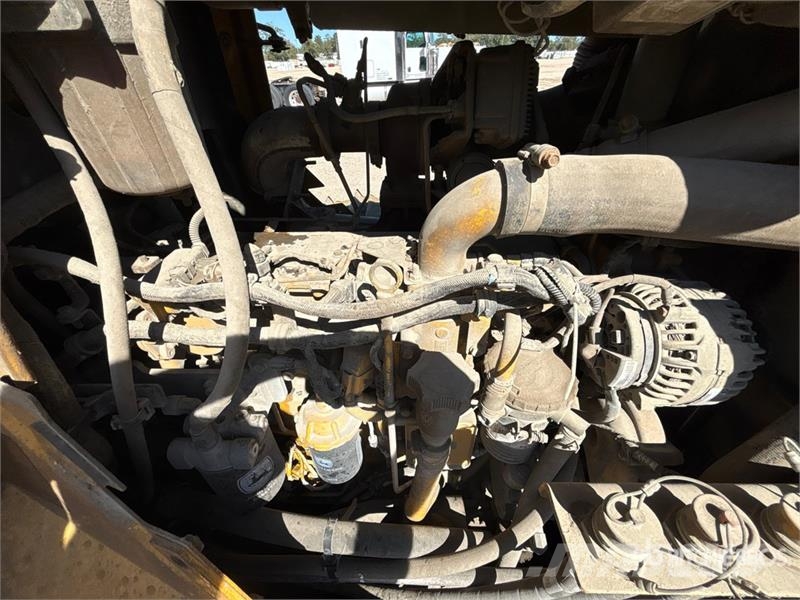 John Deere 850K Crawler Dozer (Inoperable) Rupsdozers