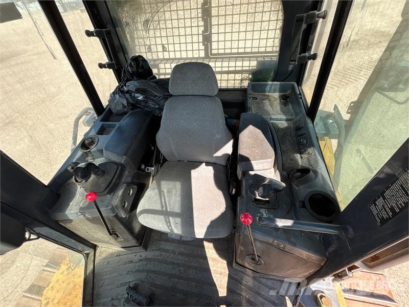 John Deere 850K LGP Buldožerji goseničarji