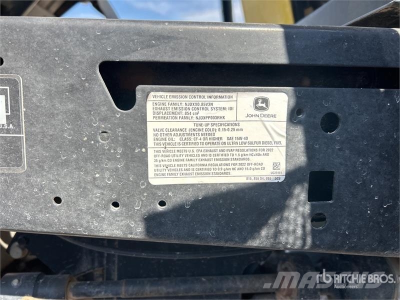 John Deere 855M 4x4 Utility Vehicle Maquinaria para servicios públicos