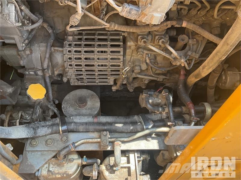 John Deere 870GLC Lawn Mower Crawler excavators