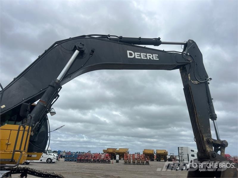 John Deere 870GLC Tracked Excavator Excavatoare pe șenile