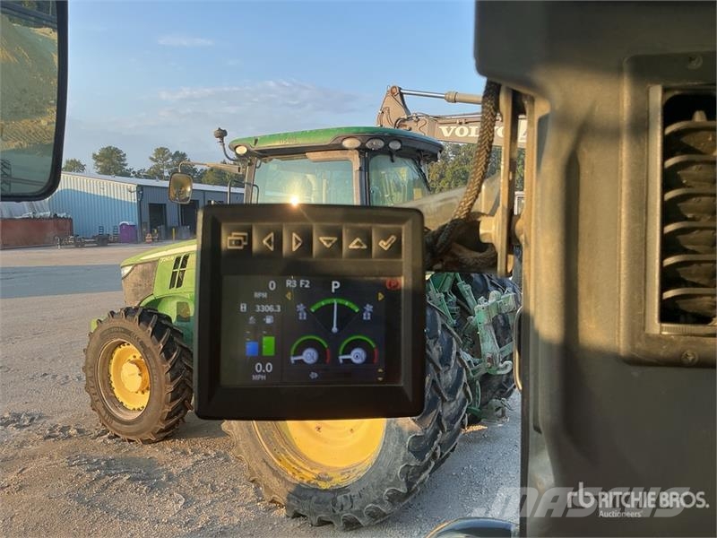 John Deere 872G معدات تمهيد الطرق