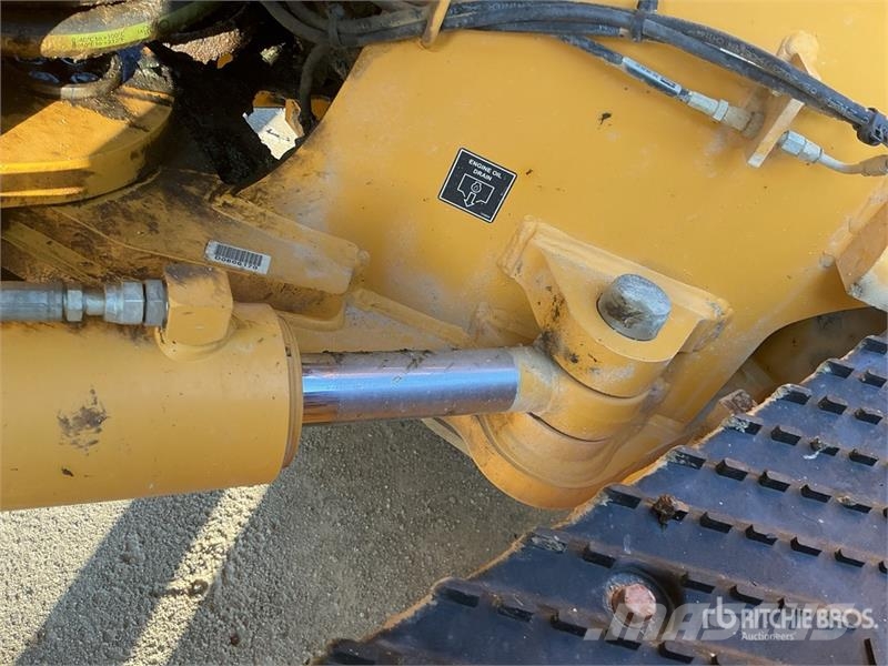 John Deere 872G معدات تمهيد الطرق