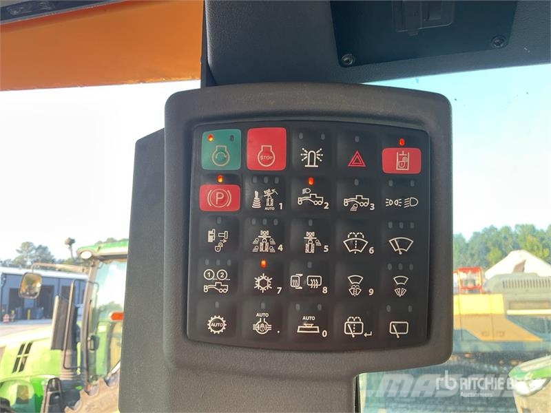 John Deere 872G معدات تمهيد الطرق