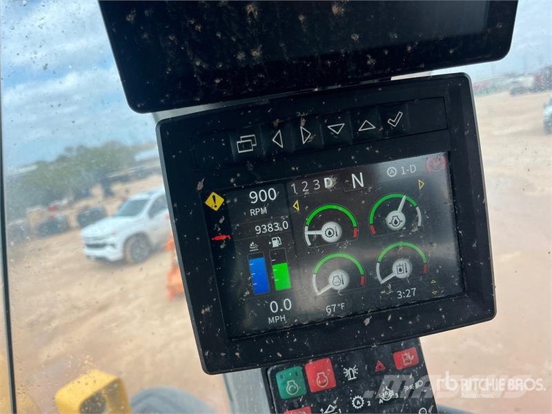 John Deere 904 P-Tier Wheel loaders