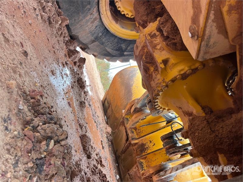 John Deere 904 P-Tier Wheel loaders