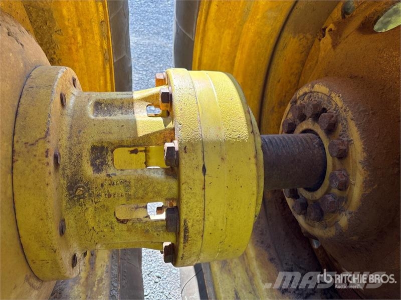 John Deere 9560R ماكينات زراعية - غير ذلك