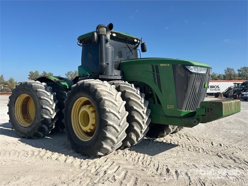 John Deere 9560R Scraper Special Scraper Tractor Gradbeništvo - drugo