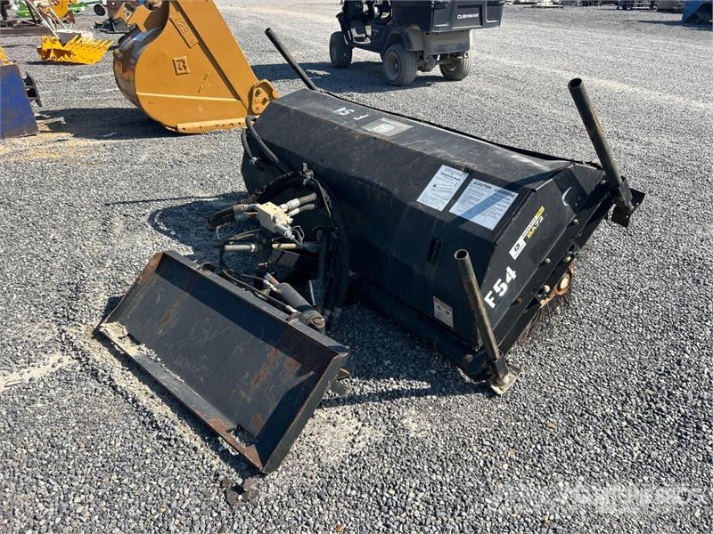 John Deere BA72 72 in Skid Steer Broom Spazzole