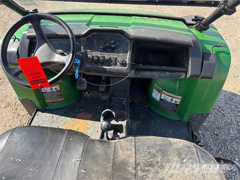 John Deere Gator 4x4 Utility Vehicle Veicoli utilitari