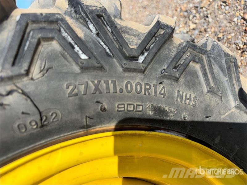 John Deere Gator 4x4 Utility Vehicle Veicoli utilitari